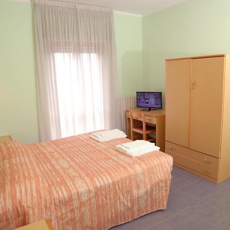 Hotel Del Duca Montedinove Экстерьер фото