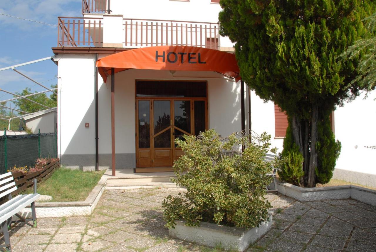 Hotel Del Duca Montedinove Экстерьер фото